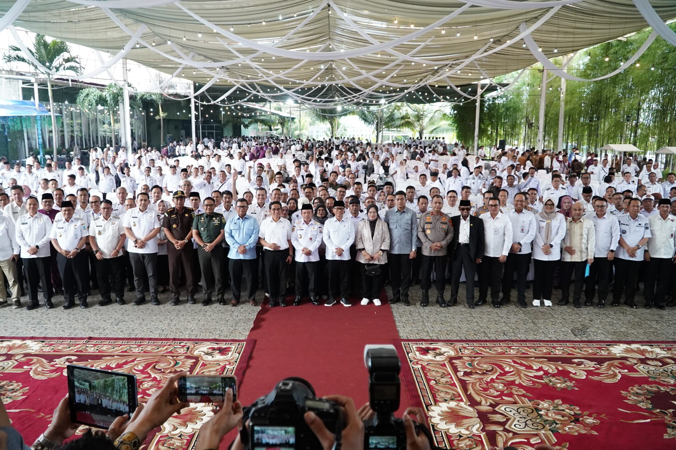 Gubernur Al Haris dan Mendes Sosialisasikan Koperasi Merah Putih, Target Rampung Akhir Mei